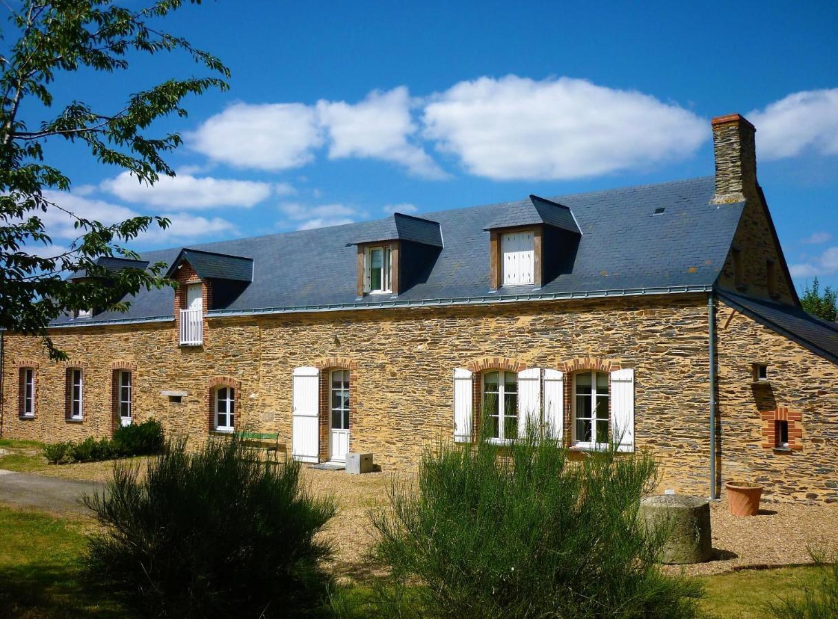 La Veillonnais Bed and Breakfast Angrie Exteriör bild