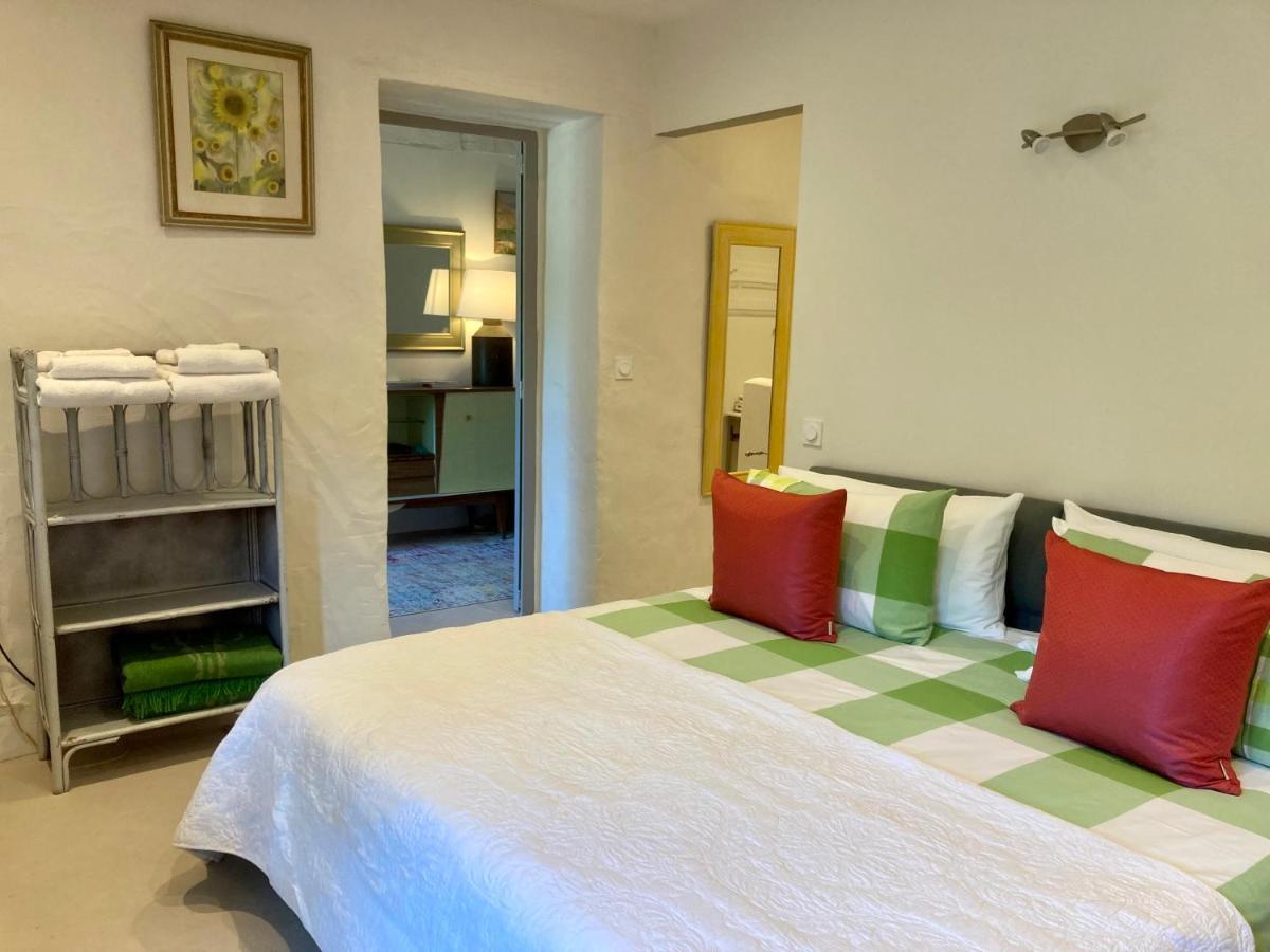 La Veillonnais Bed and Breakfast Angrie Exteriör bild